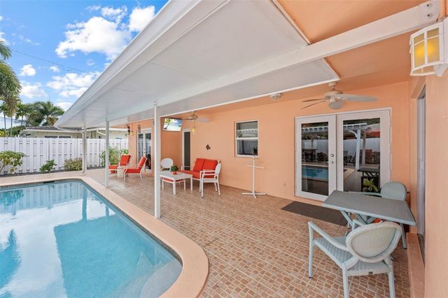 5284 NE 18th Terrace, Fort Lauderdale, FL 33308