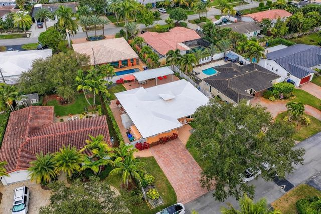 5284 NE 18th Terrace, Fort Lauderdale, FL 33308