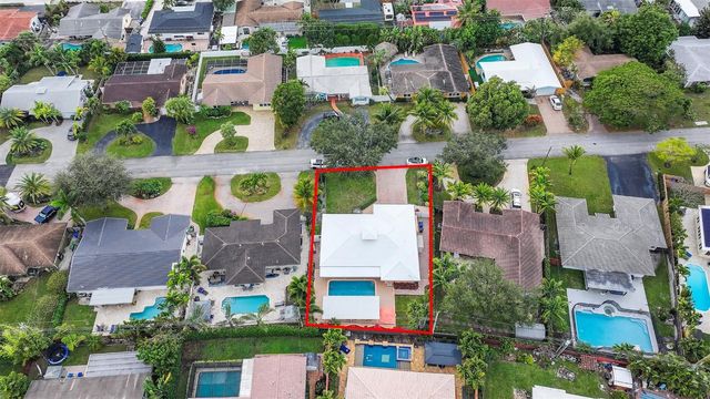 5284 NE 18th Terrace, Fort Lauderdale, FL 33308