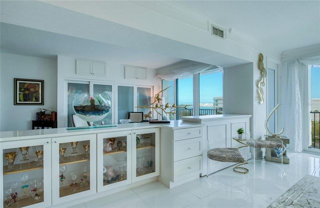 8 BELLEVIEW BOULEVARD 702, Belleair, FL 33756