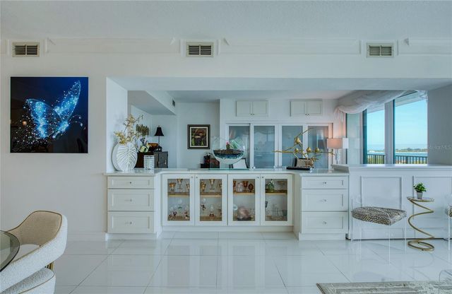 8 BELLEVIEW BOULEVARD 702, Belleair, FL 33756