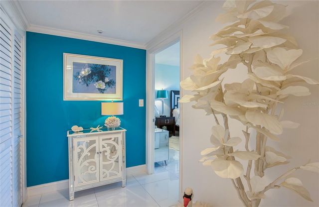 8 BELLEVIEW BOULEVARD 702, Belleair, FL 33756