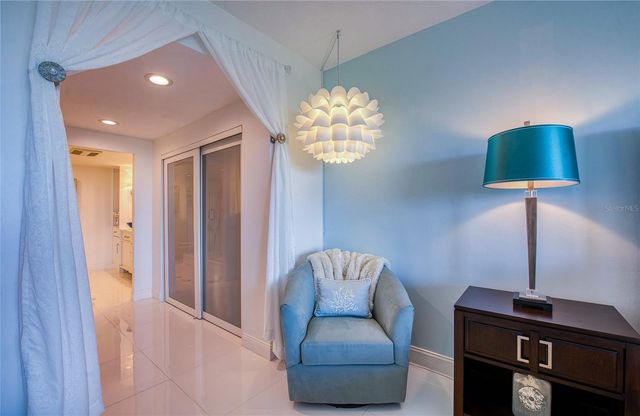 8 BELLEVIEW BOULEVARD 702, Belleair, FL 33756