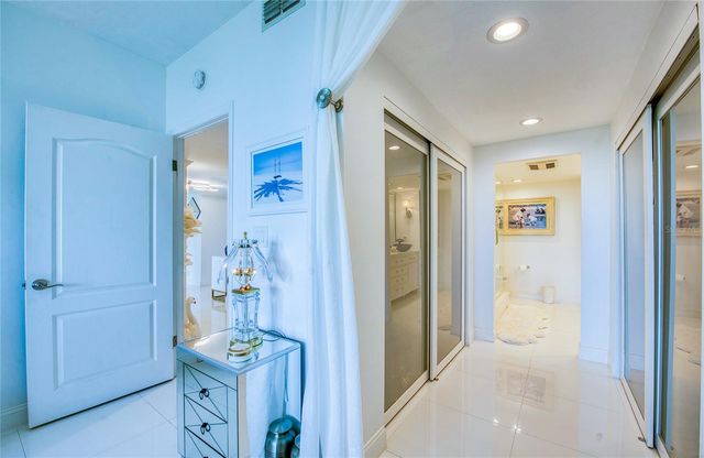 8 BELLEVIEW BOULEVARD 702, Belleair, FL 33756