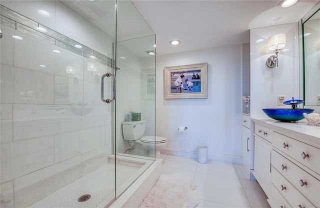 8 BELLEVIEW BOULEVARD 702, Belleair, FL 33756