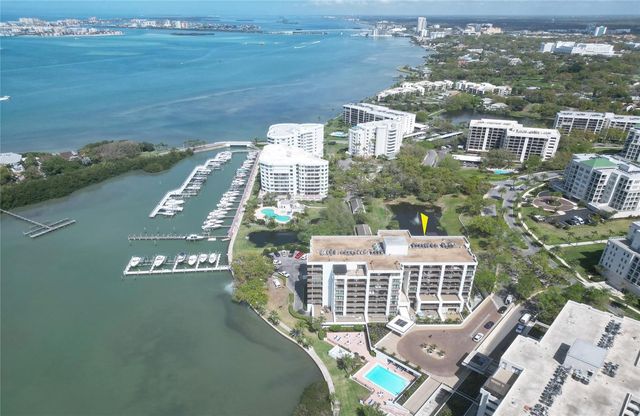 8 BELLEVIEW BOULEVARD 702, Belleair, FL 33756