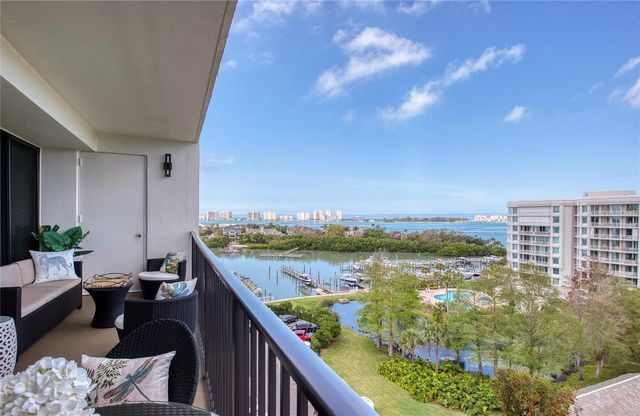 8 BELLEVIEW BOULEVARD 702, Belleair, FL 33756