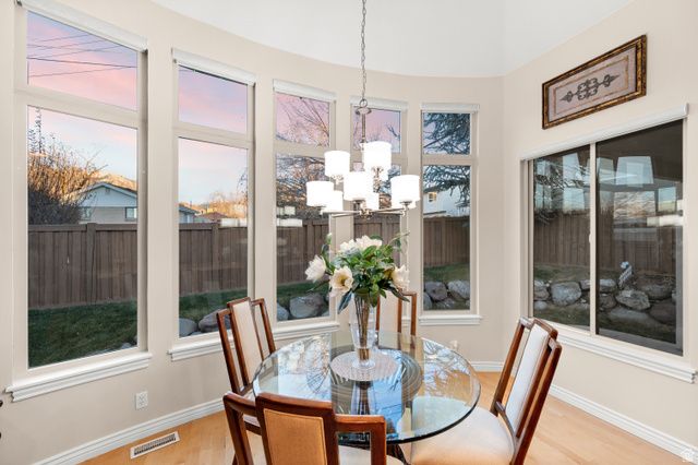 7195 S VILLANDRIE LN, Salt Lake City, UT 84121