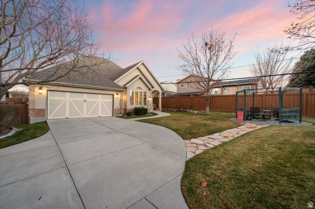 7195 S VILLANDRIE LN, Salt Lake City, UT 84121