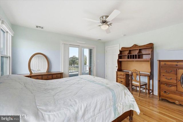 1413 OCEAN AVE, Point Pleasant Beach, NJ 08742