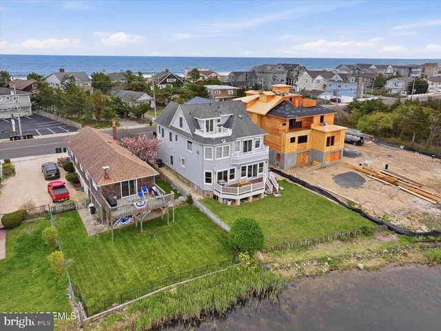 1413 OCEAN AVE, Point Pleasant Beach, NJ 08742