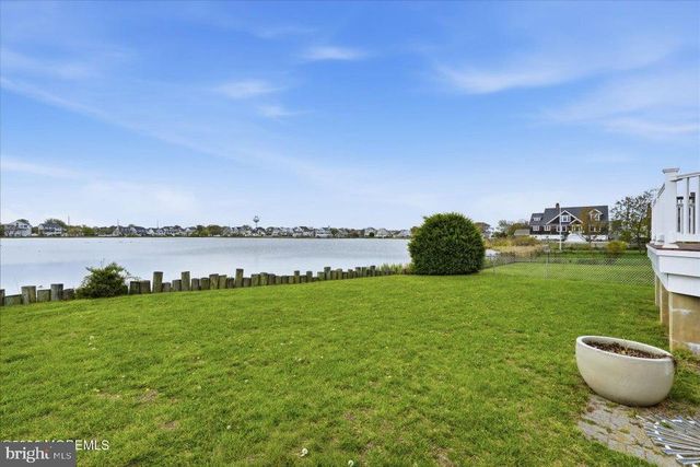 1413 OCEAN AVE, Point Pleasant Beach, NJ 08742