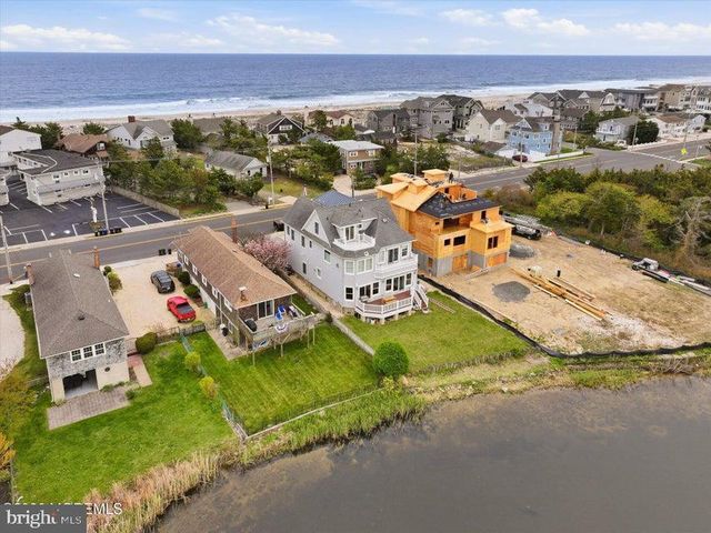 1413 OCEAN AVE, Point Pleasant Beach, NJ 08742