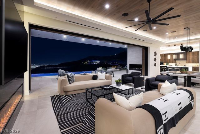 503 Cityview Ridge Drive, Henderson, NV 89012