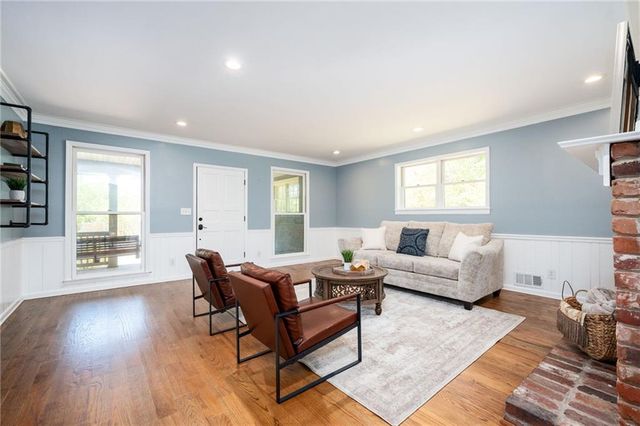 202 Heights Place, Canton, GA 30114