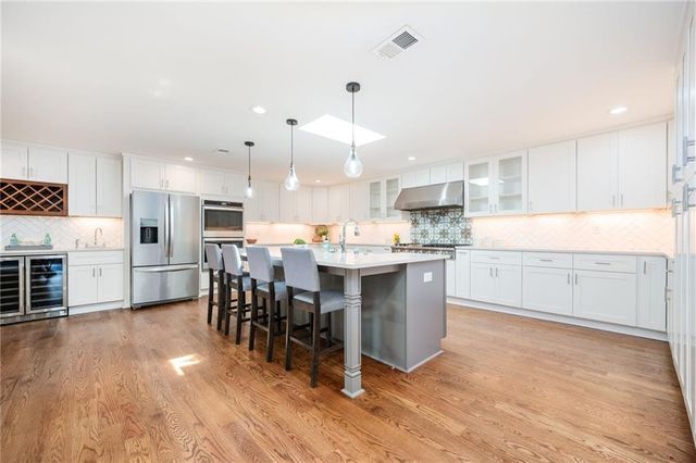 202 Heights Place, Canton, GA 30114