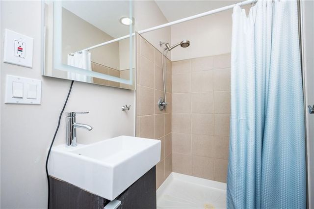 202 Heights Place, Canton, GA 30114