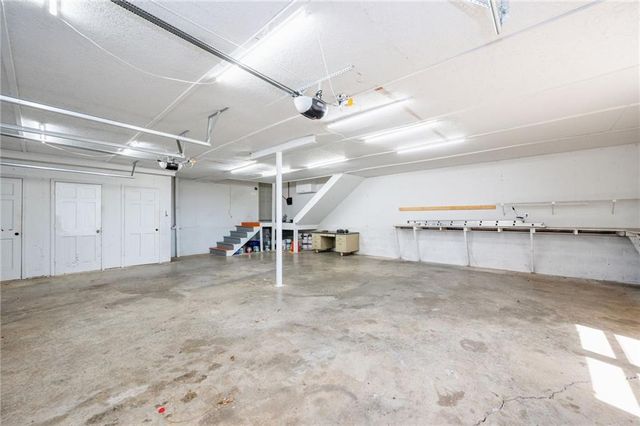 202 Heights Place, Canton, GA 30114