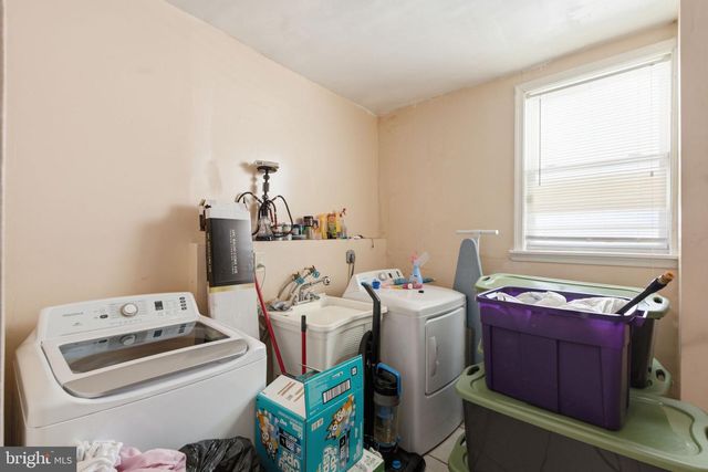 208 WALNUT ST, Darby, PA 19023