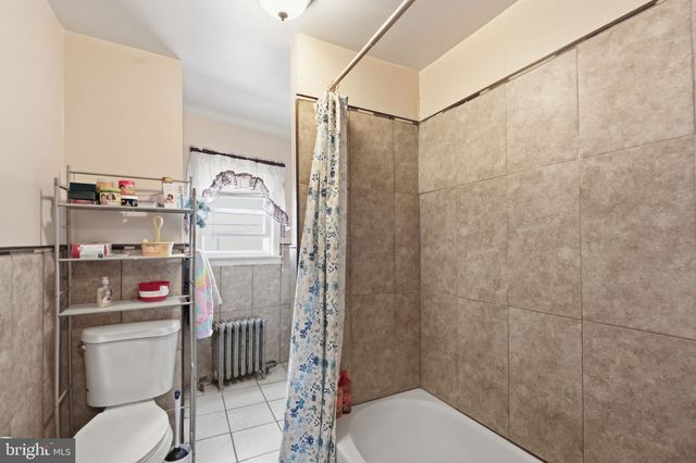 208 WALNUT ST, Darby, PA 19023