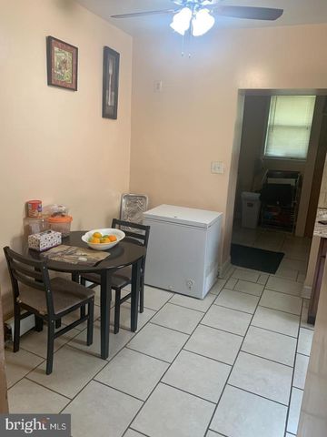 208 WALNUT ST, Darby, PA 19023