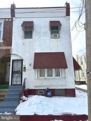 208 WALNUT ST, Darby, PA 19023