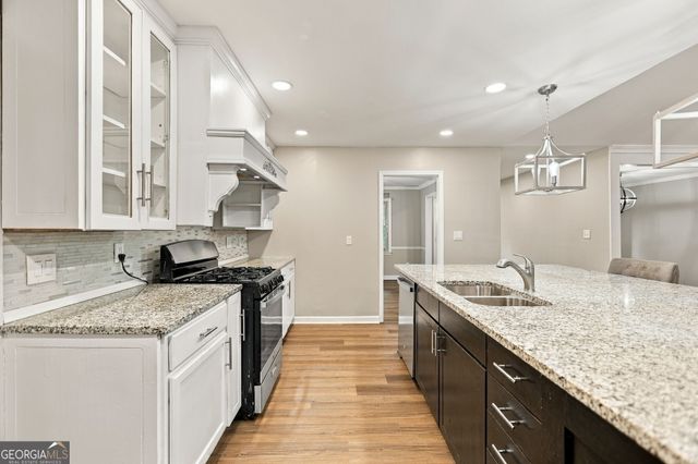 100 Deer Forest Trail, Fayetteville, GA 30214