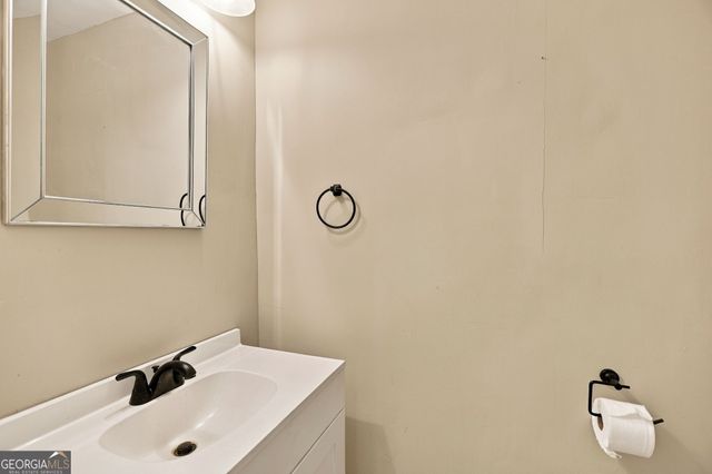 100 Deer Forest Trail, Fayetteville, GA 30214