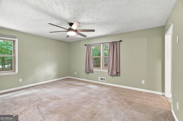 100 Deer Forest Trail, Fayetteville, GA 30214