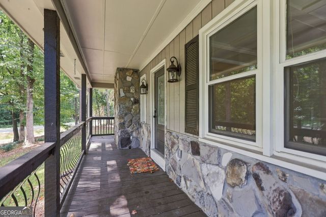 100 Deer Forest Trail, Fayetteville, GA 30214