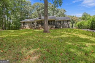 100 Deer Forest Trail, Fayetteville, GA 30214