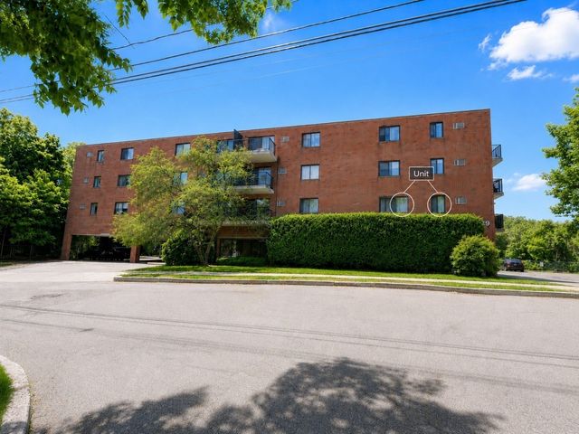 209 Riverview Ave 7, Newton, MA 02466