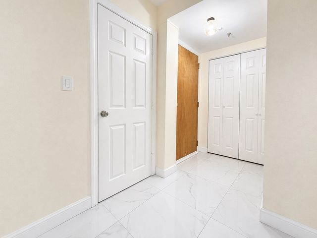 209 Riverview Ave 7, Newton, MA 02466