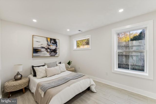 1400 FRANKLIN ST NE, Washington, DC 20018