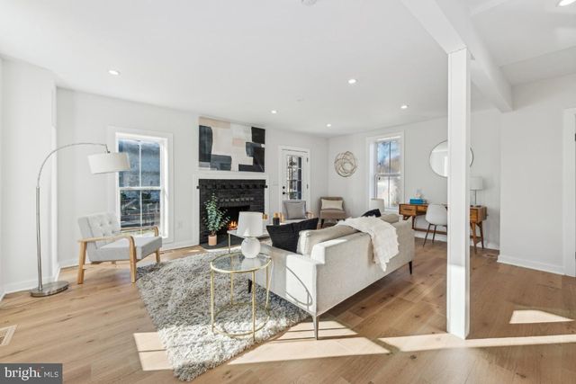 1400 FRANKLIN ST NE, Washington, DC 20018