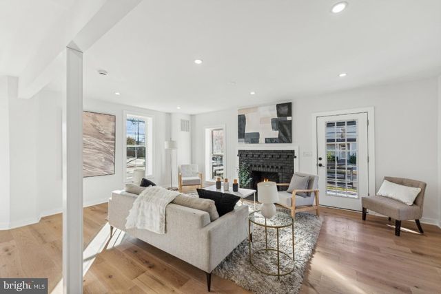 1400 FRANKLIN ST NE, Washington, DC 20018