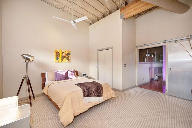 2101 28th St, Sacramento, CA 95818