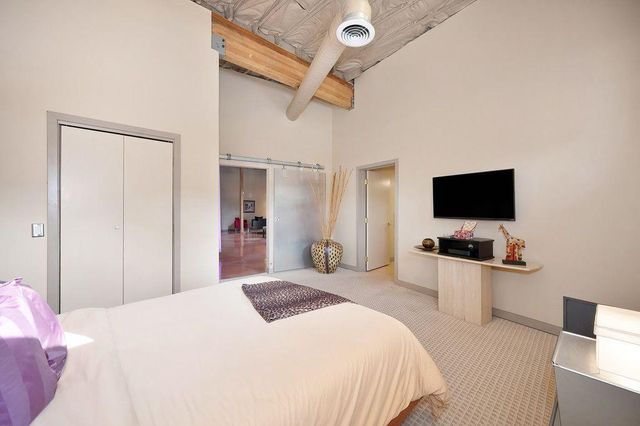 2101 28th St, Sacramento, CA 95818