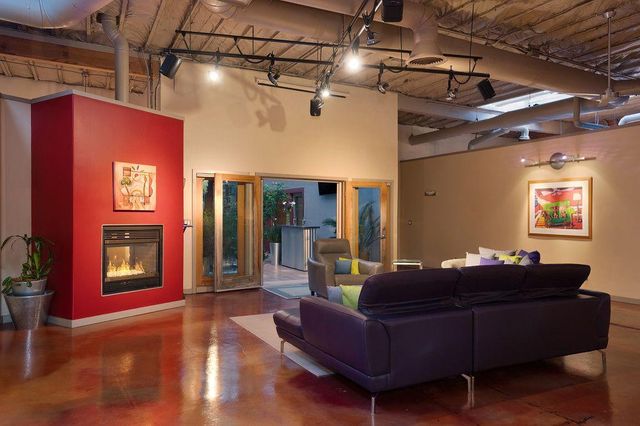 2101 28th St, Sacramento, CA 95818