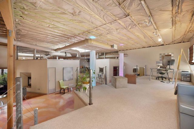 2101 28th St, Sacramento, CA 95818