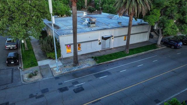 2101 28th St, Sacramento, CA 95818