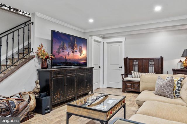 7464 WILSON RD, Warrenton, VA 20186