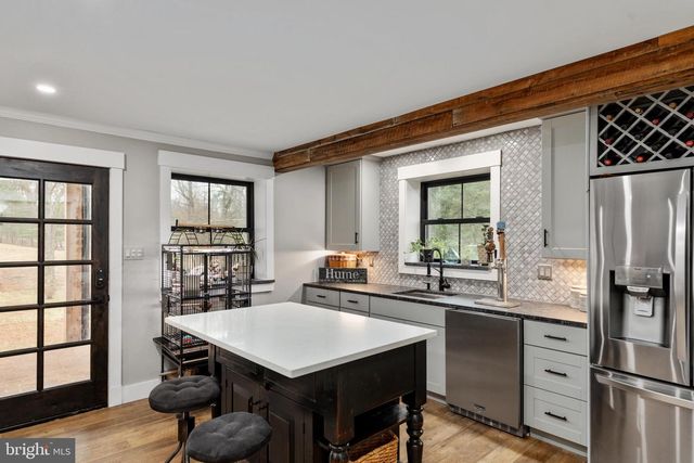 7464 WILSON RD, Warrenton, VA 20186