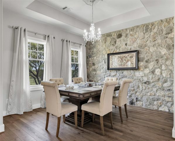 174 Gilmore Road, Brenham, TX 77833