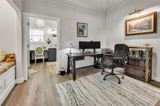 174 Gilmore Road, Brenham, TX 77833