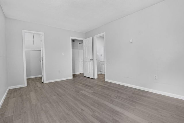 5401 Adderley Avenue, Columbus, OH 43232