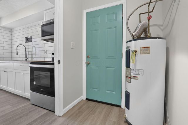 5401 Adderley Avenue, Columbus, OH 43232