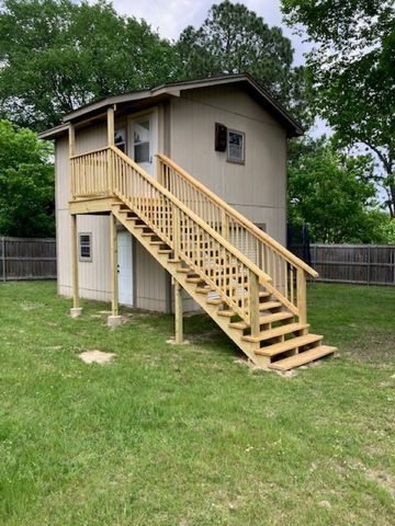 701 Georgia Street, Lindale, TX 75771