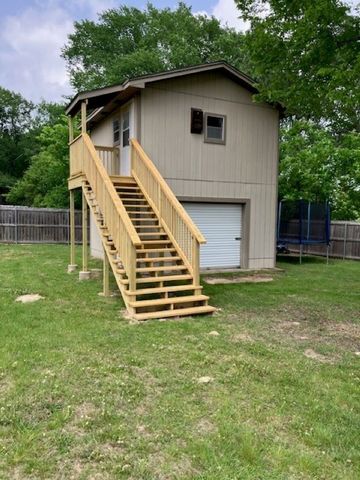 701 Georgia Street, Lindale, TX 75771