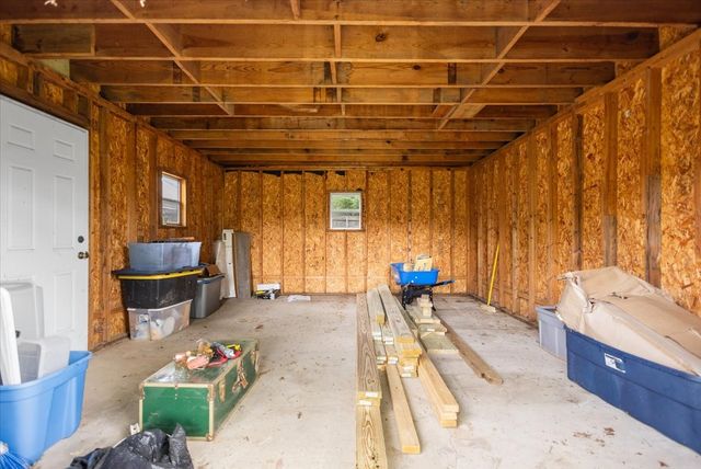 701 Georgia Street, Lindale, TX 75771